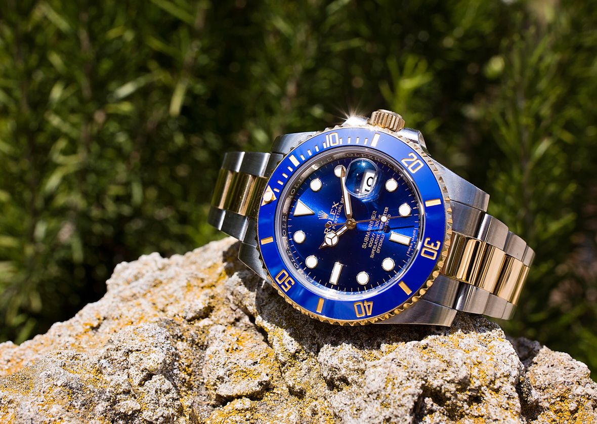 Two-Tone Blue Dial Luxury Dive Watch – Bold Precision Meets Timeless Elegance(RL 5218) - DoorAndSteps E Commerce