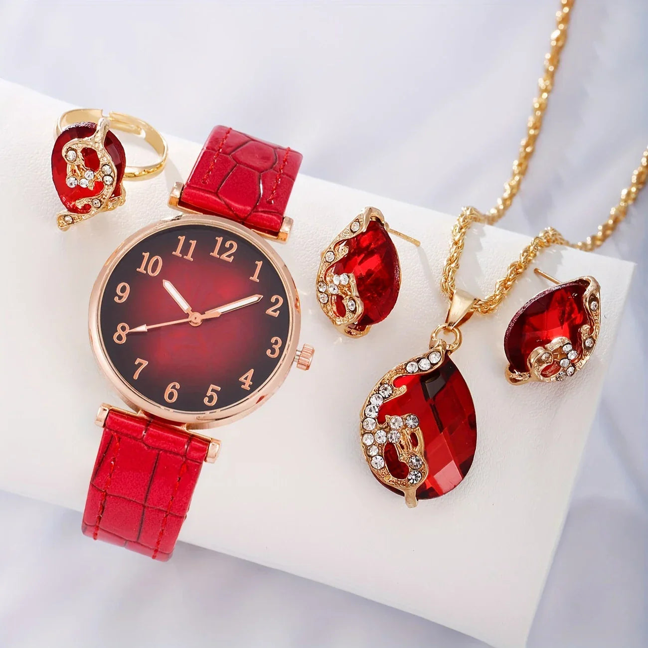 🌿✨ One Leaf Women’s Digital Dial Quartz Watch + 4-Piece Jewelry Set – Stylish Elegance for Every Occasion 💖 - DoorAndSteps E Commerce