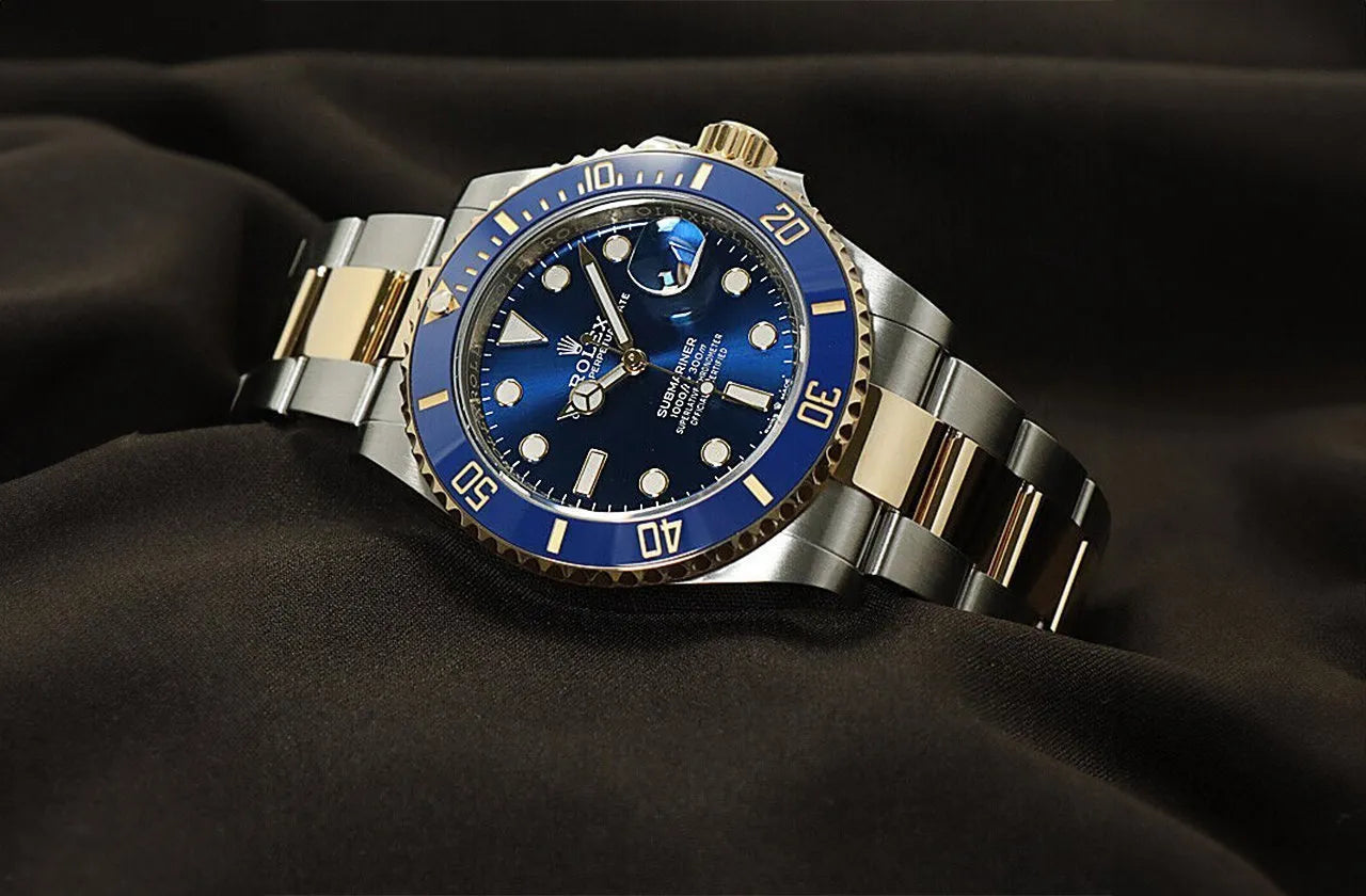Two-Tone Blue Dial Luxury Dive Watch – Bold Precision Meets Timeless Elegance(RL 5218) - DoorAndSteps E Commerce