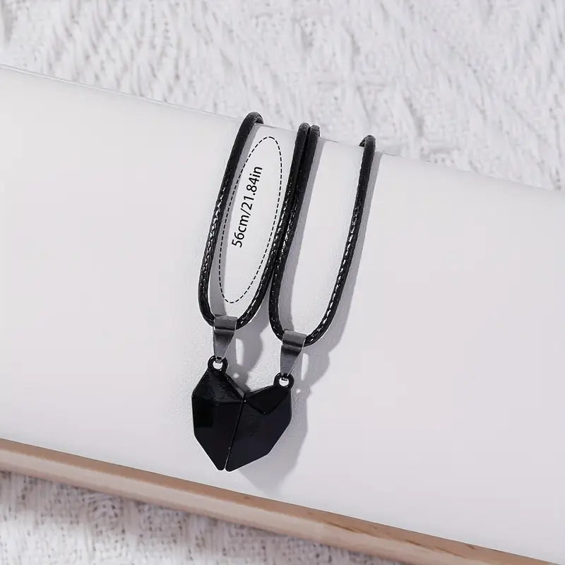⏱️ Stylish Couple Watch Set + Magnetic Heart Necklace – A Perfect Gift for Love & Friendship 💖 - DoorAndSteps E Commerce 