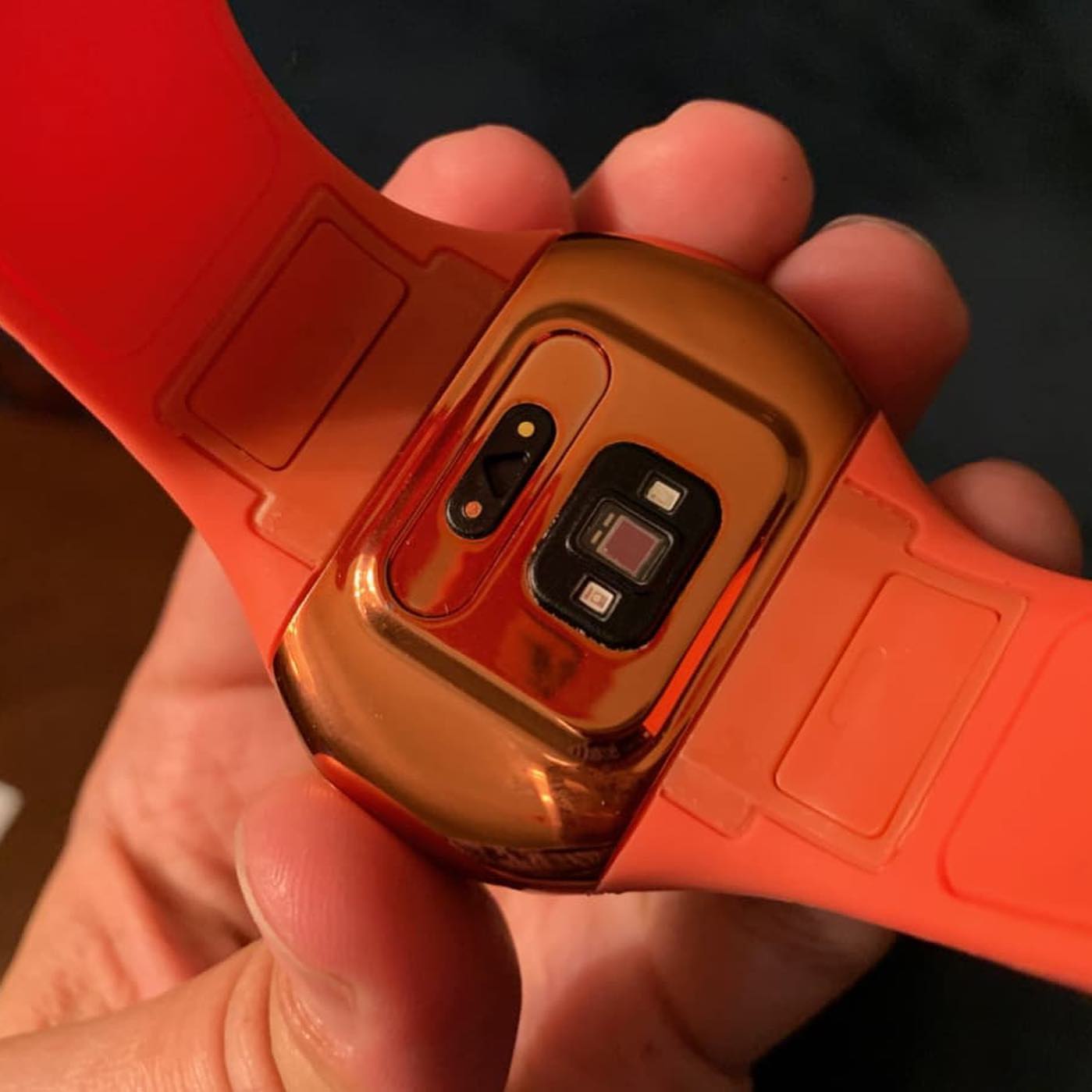 Aipower Wearbuds Smartwatch with Built-in Wireless Earbuds – All-in-One Fitness & Audio Solution - DoorAndSteps E Commerce 